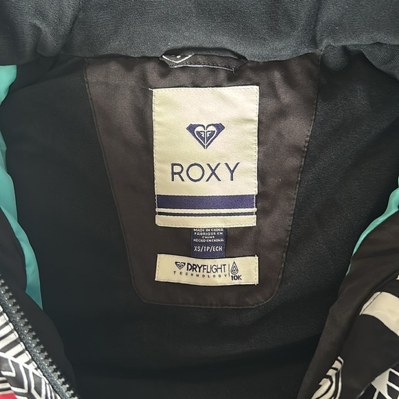 Roxy ski jacket - Picture 2 of 5
